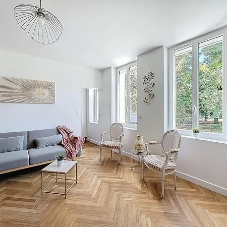 T3 Avec Charme Et Verdure En Centre-ville Apartment